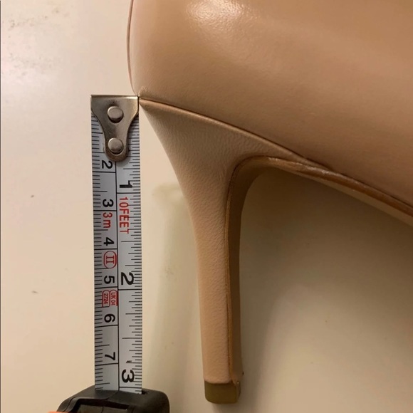 Pumps - Picture 5 of 5